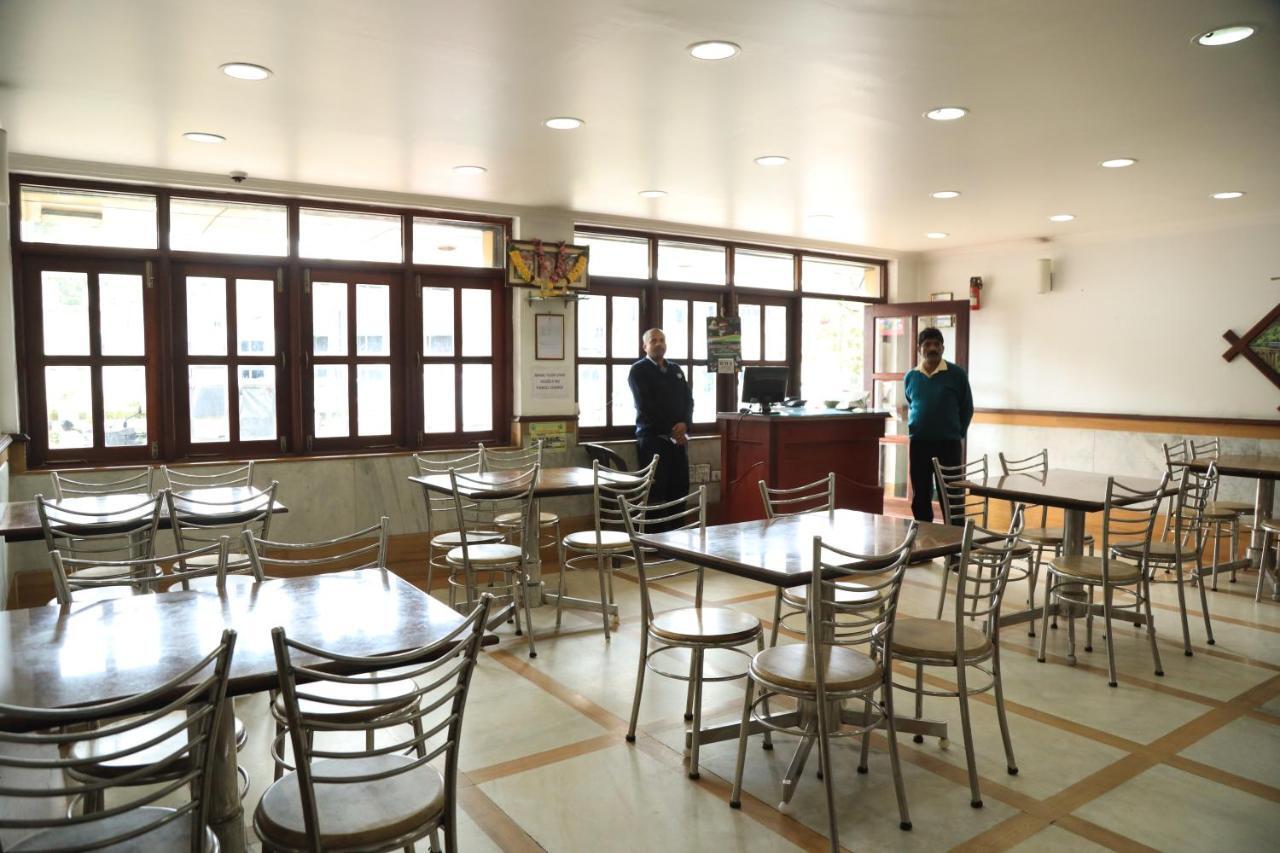 Hotel Durga Ooty Kültér fotó